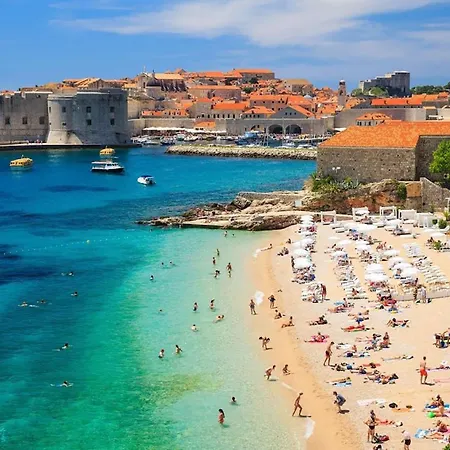 Luxury Bonbon Next To Banje And Old Town, Great Location Apartament *